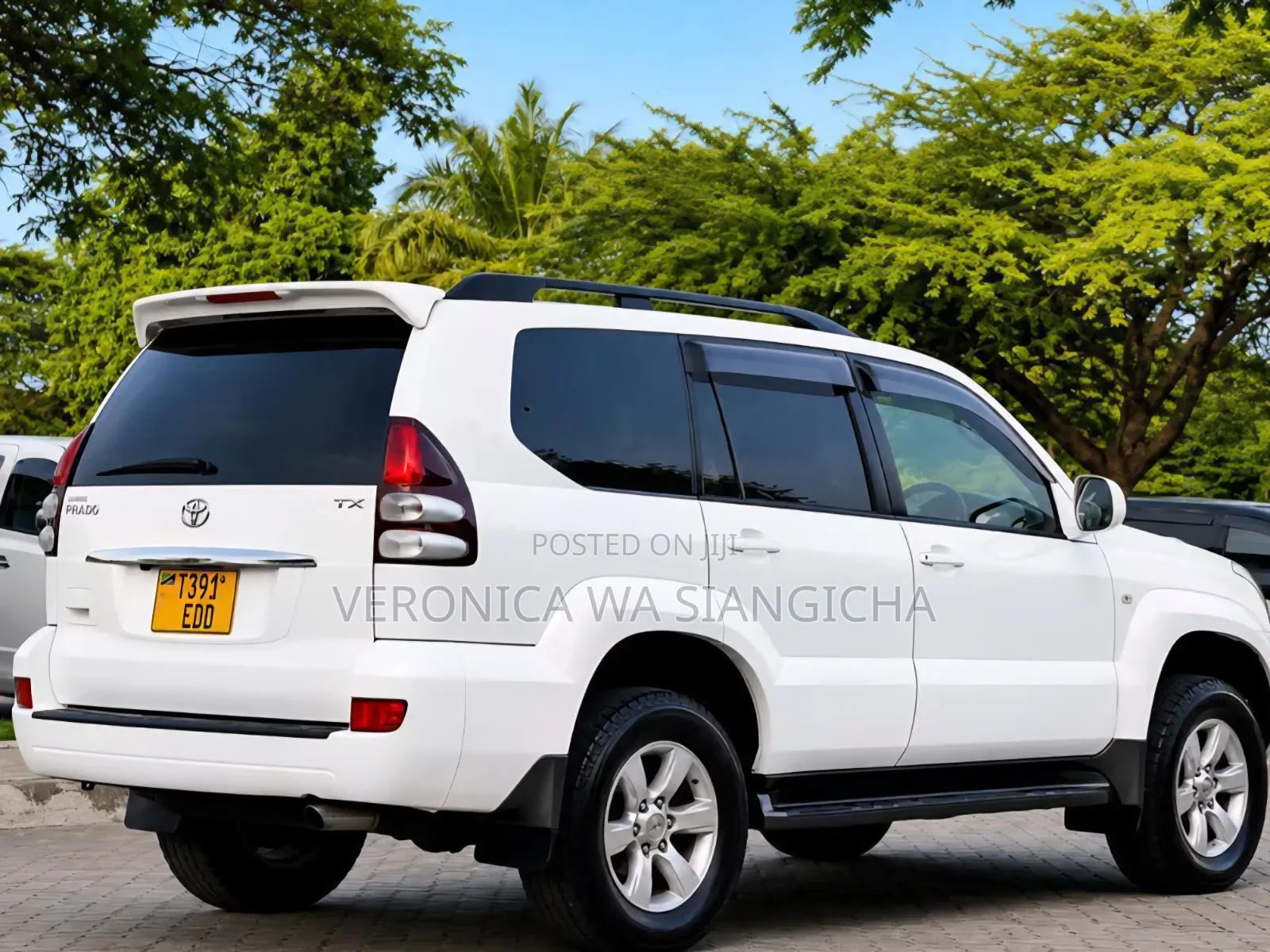 Toyota Land Cruiser Prado 2007 White