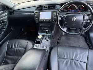 Toyota Crown 2004 Black