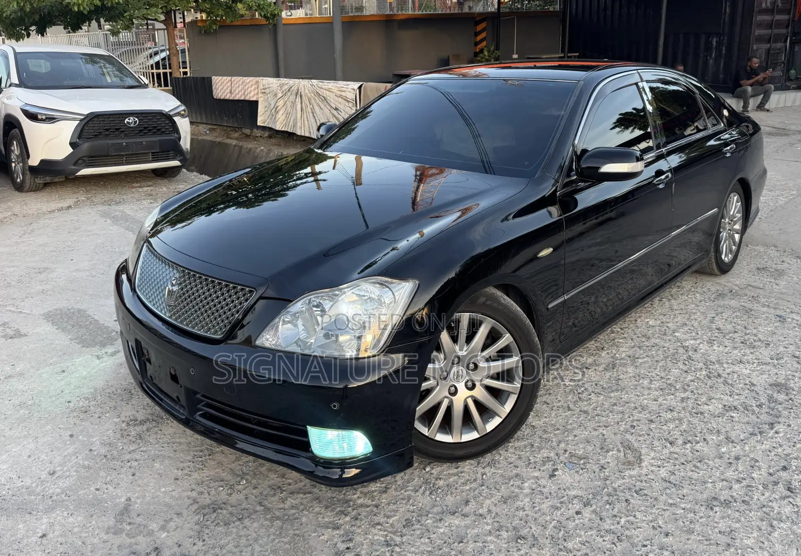 Toyota Crown 2004 Black