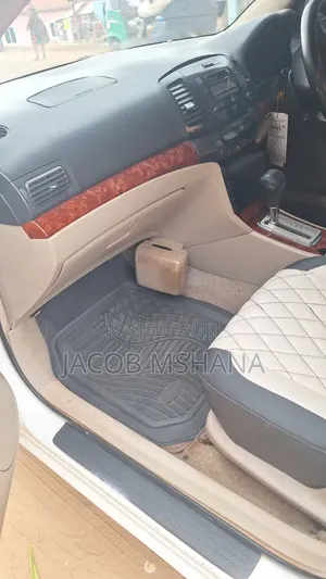 Toyota Premio 2003 White