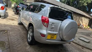 Toyota RAV4 2007 Silver