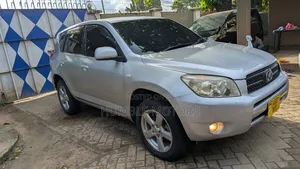 Toyota RAV4 2007 Silver