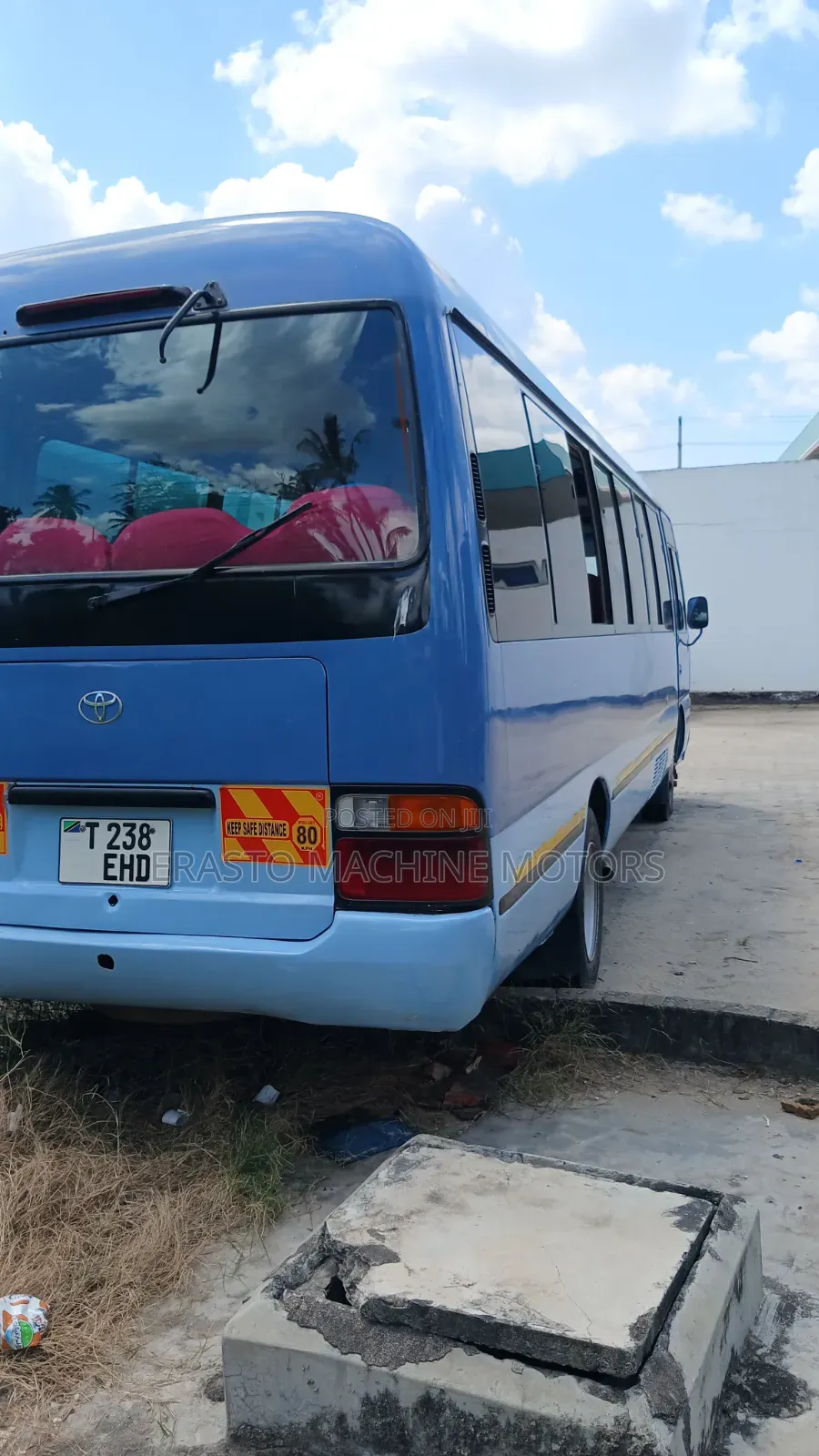 Toyota Coaster 2004