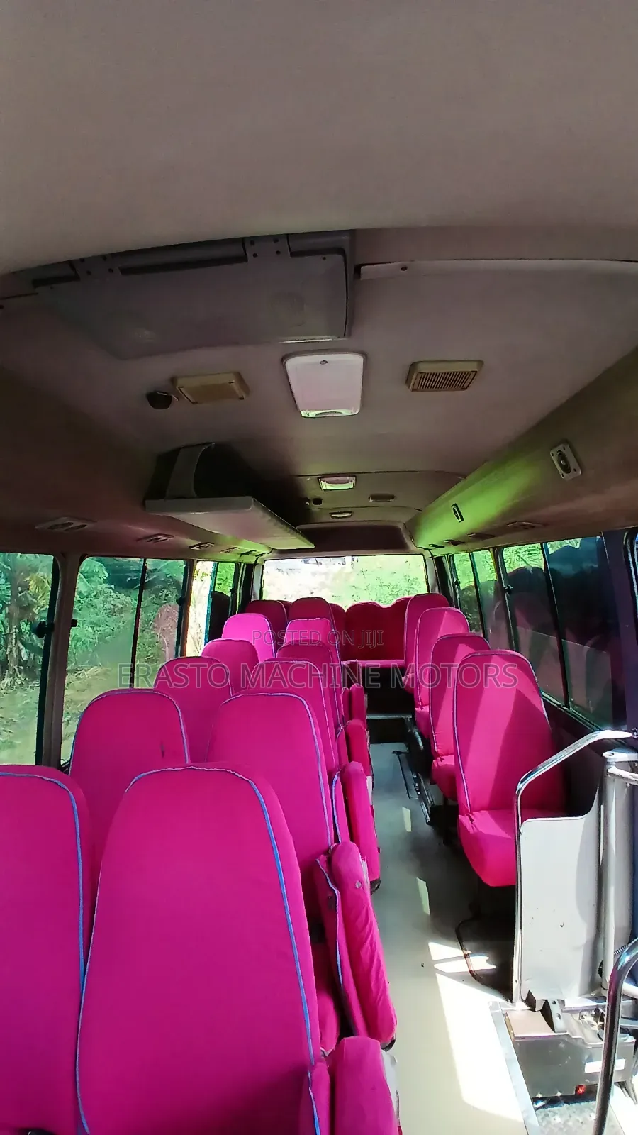Toyota Coaster 2004