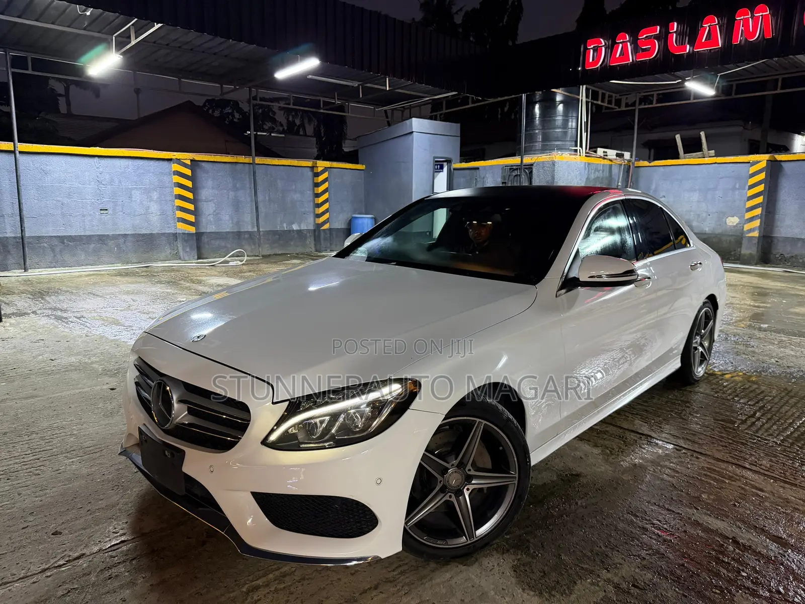 Mercedes-Benz C200 2015 Pearl