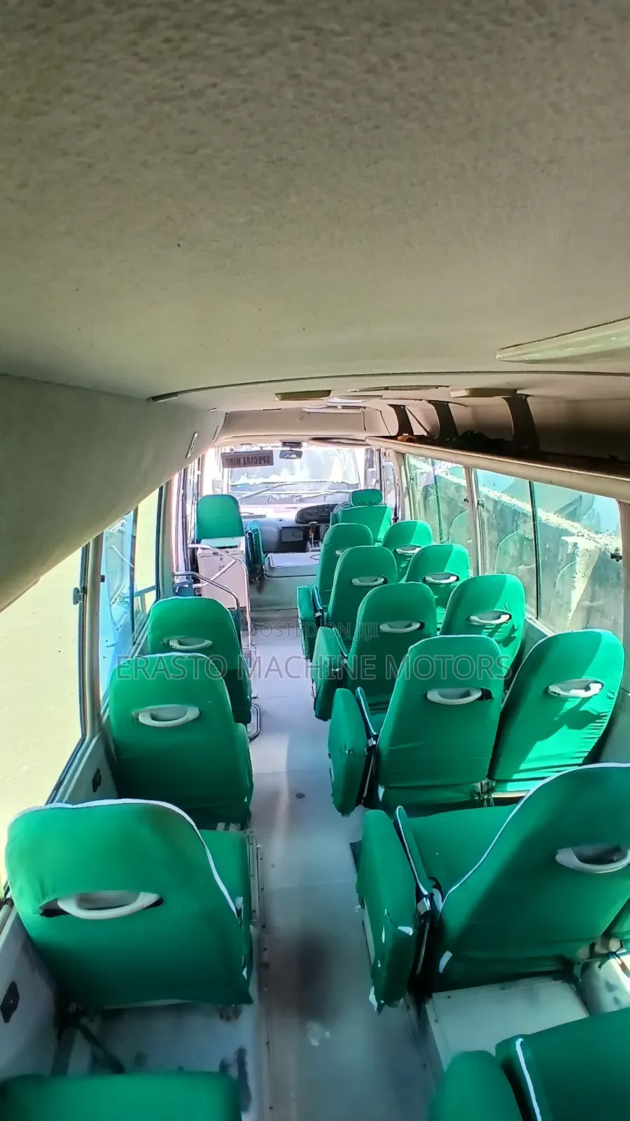 Toyota Coaster 2005