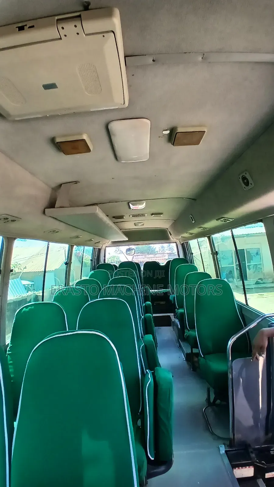 Toyota Coaster 2005