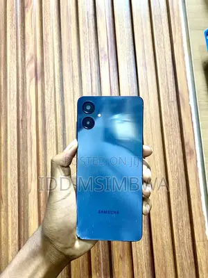 Samsung Galaxy A06 64 GB Blue