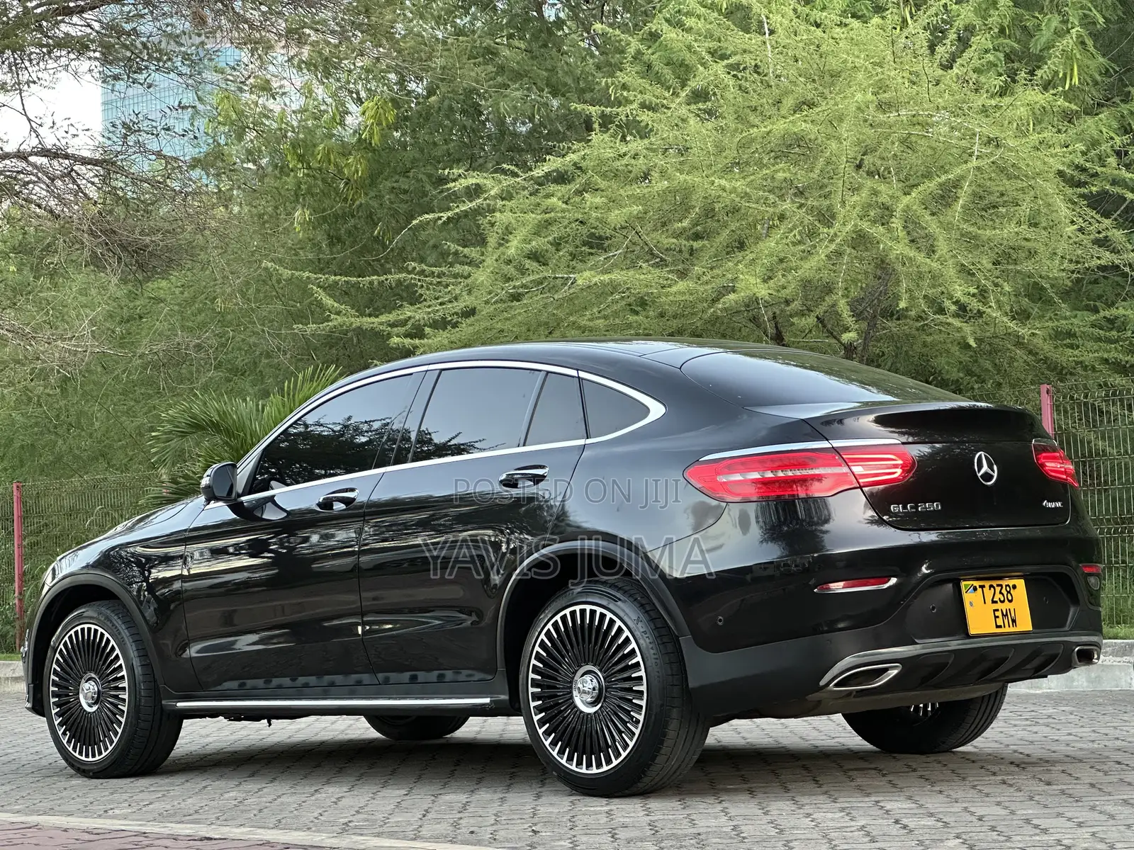 Mercedes-Benz GLC-Class 2017 Black