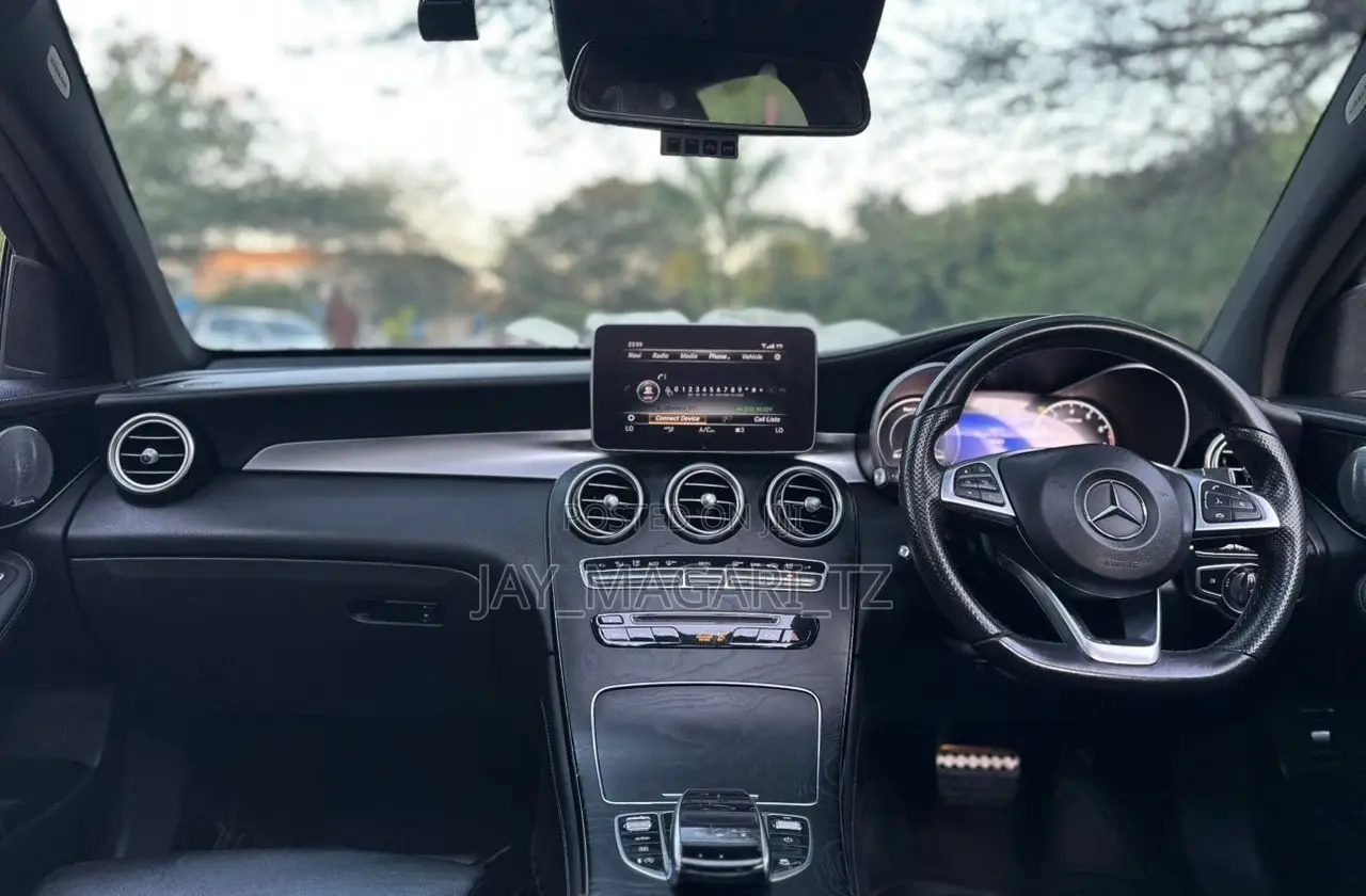 Mercedes-Benz GLC-Class 2017 Black