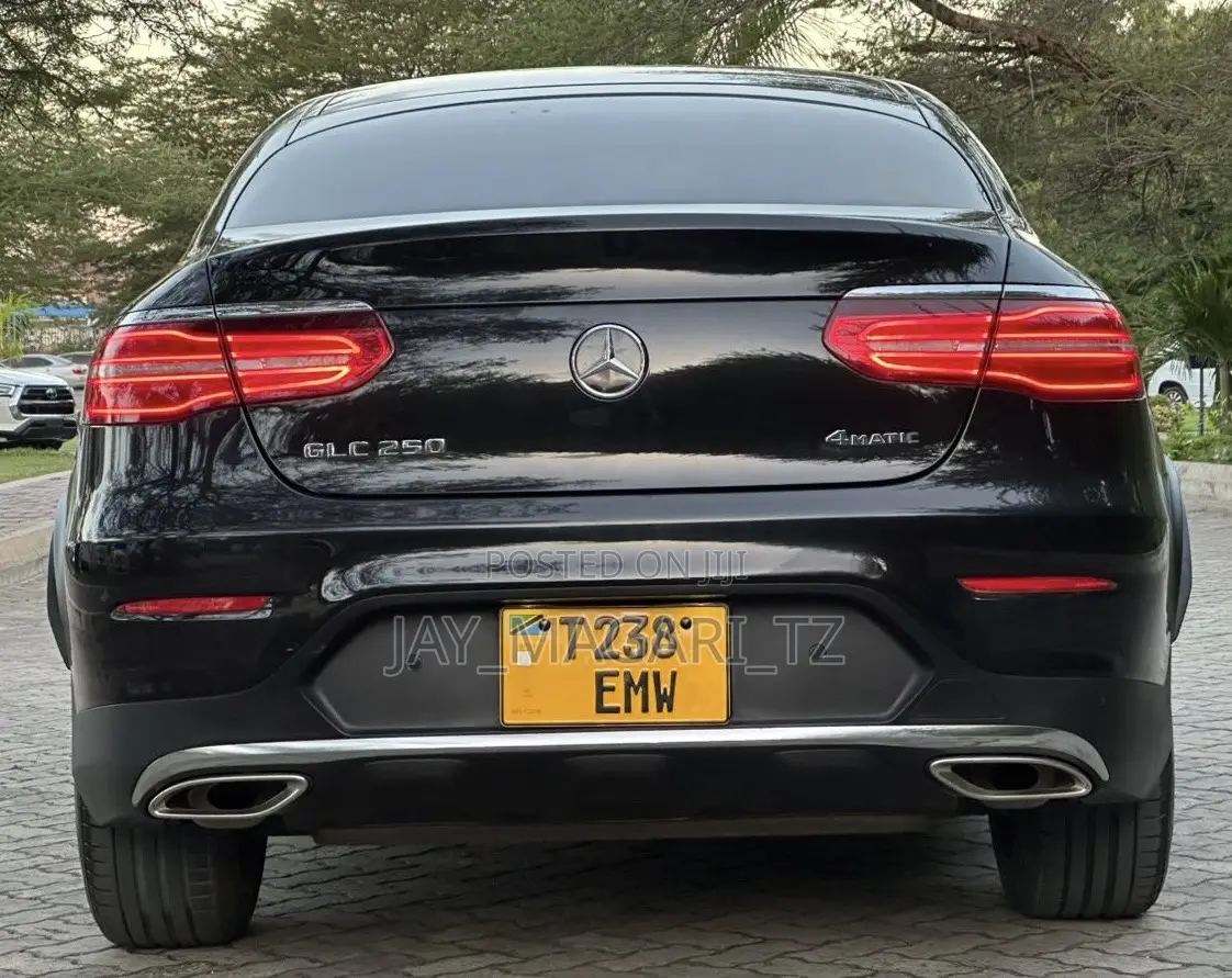 Mercedes-Benz GLC-Class 2017 Black