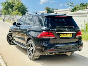 Mercedes-Benz GLE-Class GLE 350d 4MATIC 2017 Black