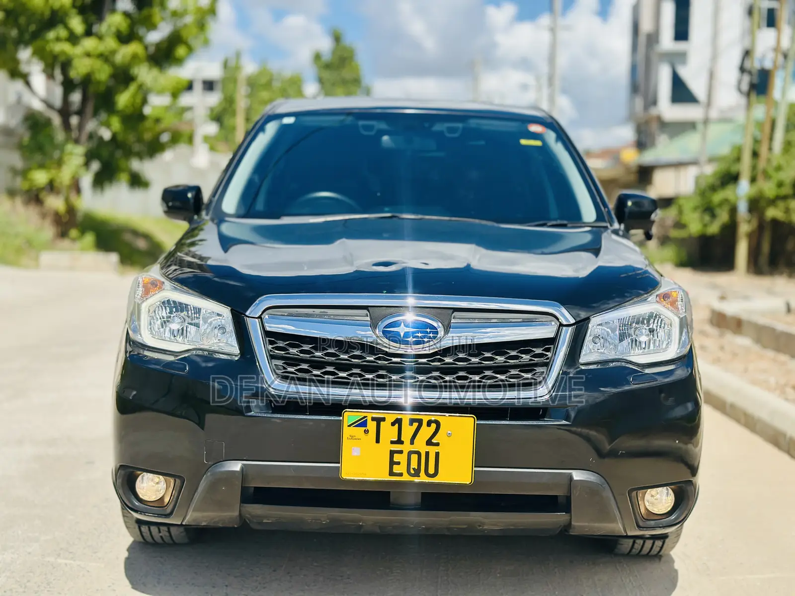 Subaru Forester 2.0XT Premium 4dr SUV AWD (2.0L 4cyl Turbo CVT) 2014 Black