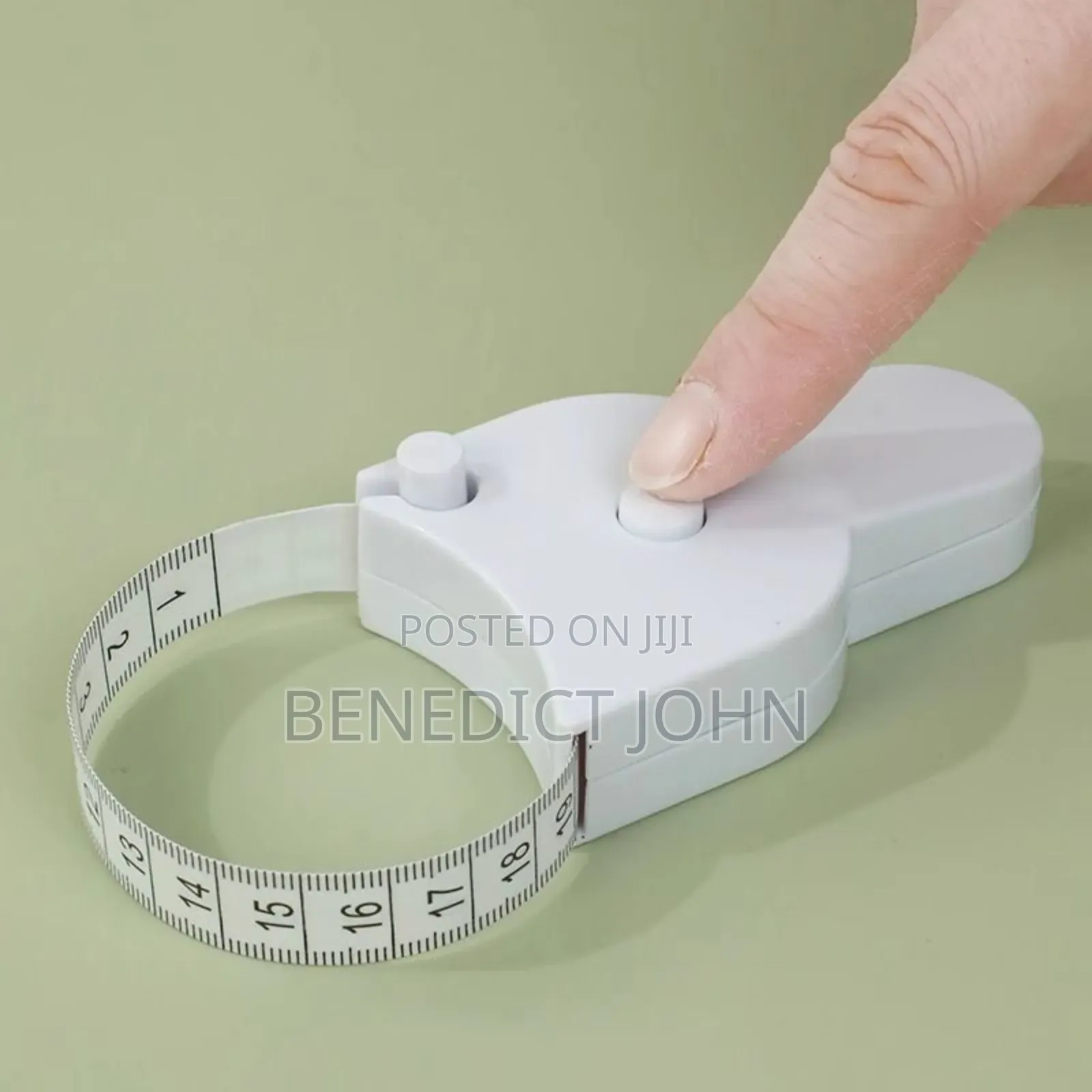 Retractable Tape Measure