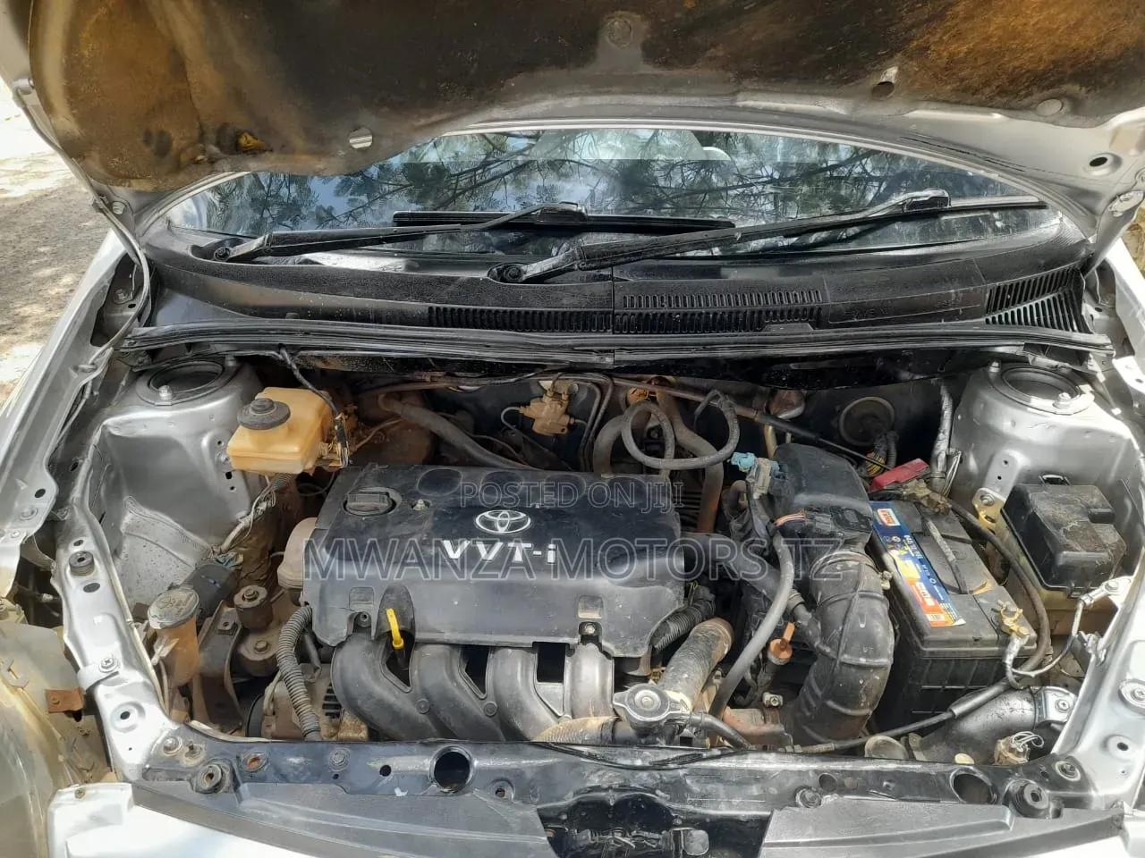 Toyota IST 2003 Silver