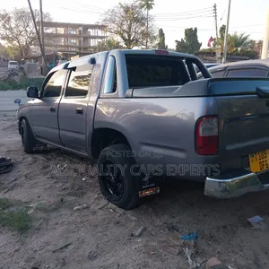 Toyota Hilux 1998 Gray