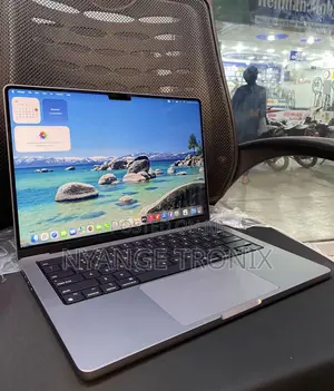 Laptop Apple MacBook Pro 2021 M1 32GB Apple M1 Pro SSD 512GB