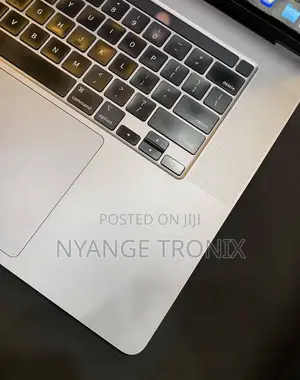 Laptop Apple MacBook Pro 2019 64GB Intel Core i9 SSD 512GB