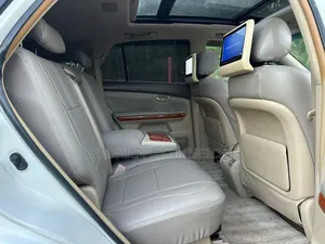 Toyota Harrier 2005 White