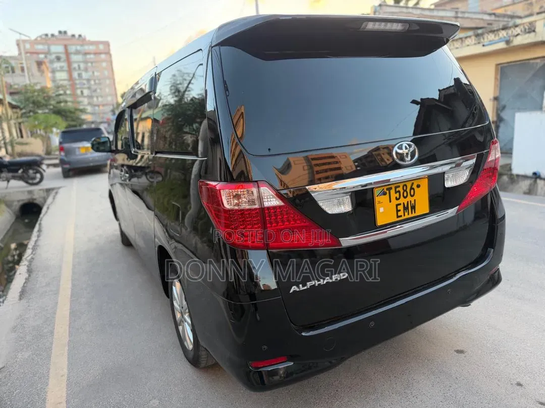 Toyota Alphard 2.4 Petrol AWD 2009 Black