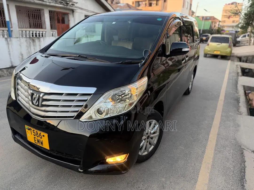 Toyota Alphard 2.4 Petrol AWD 2009 Black