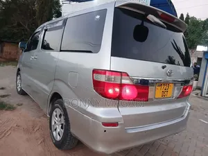 Toyota Alphard 2004 Silver
