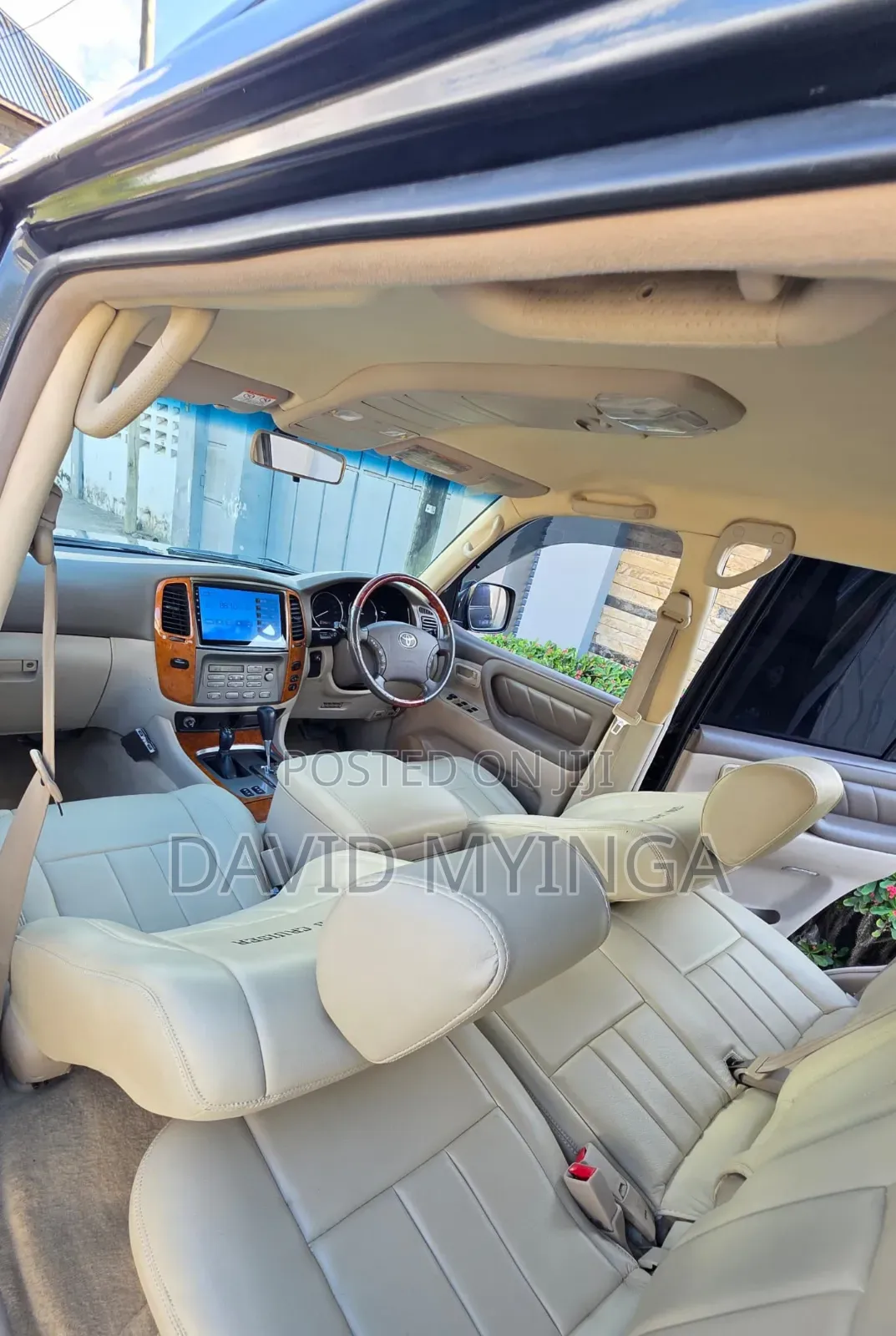 Toyota Land Cruiser 2005 Gray