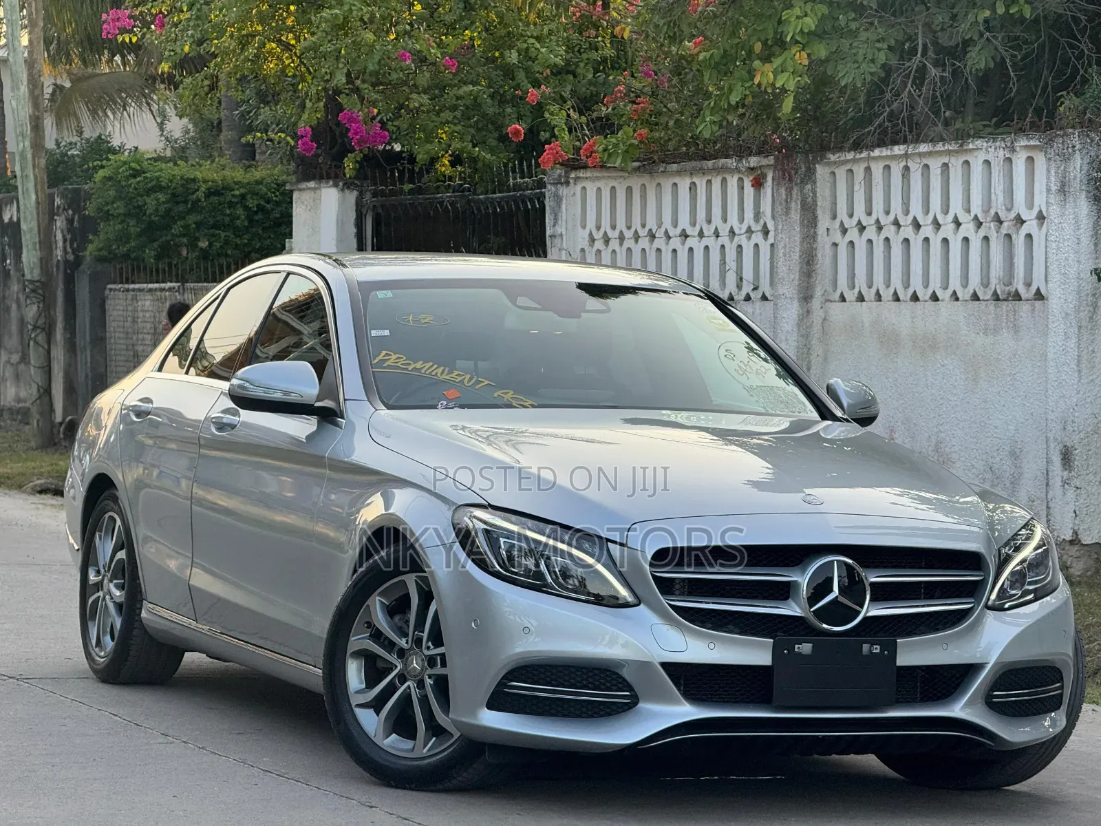 Mercedes-Benz C200 2015 Silver