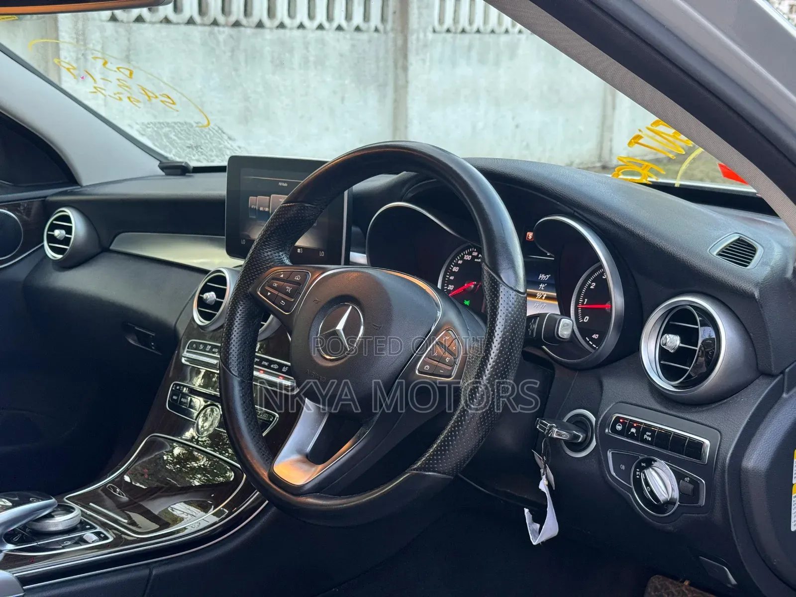 Mercedes-Benz C200 2015 Silver