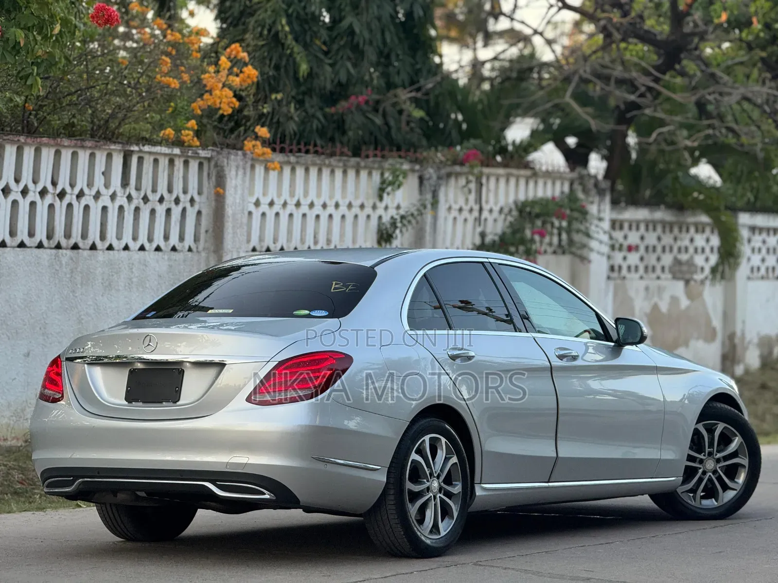 Mercedes-Benz C200 2015 Silver