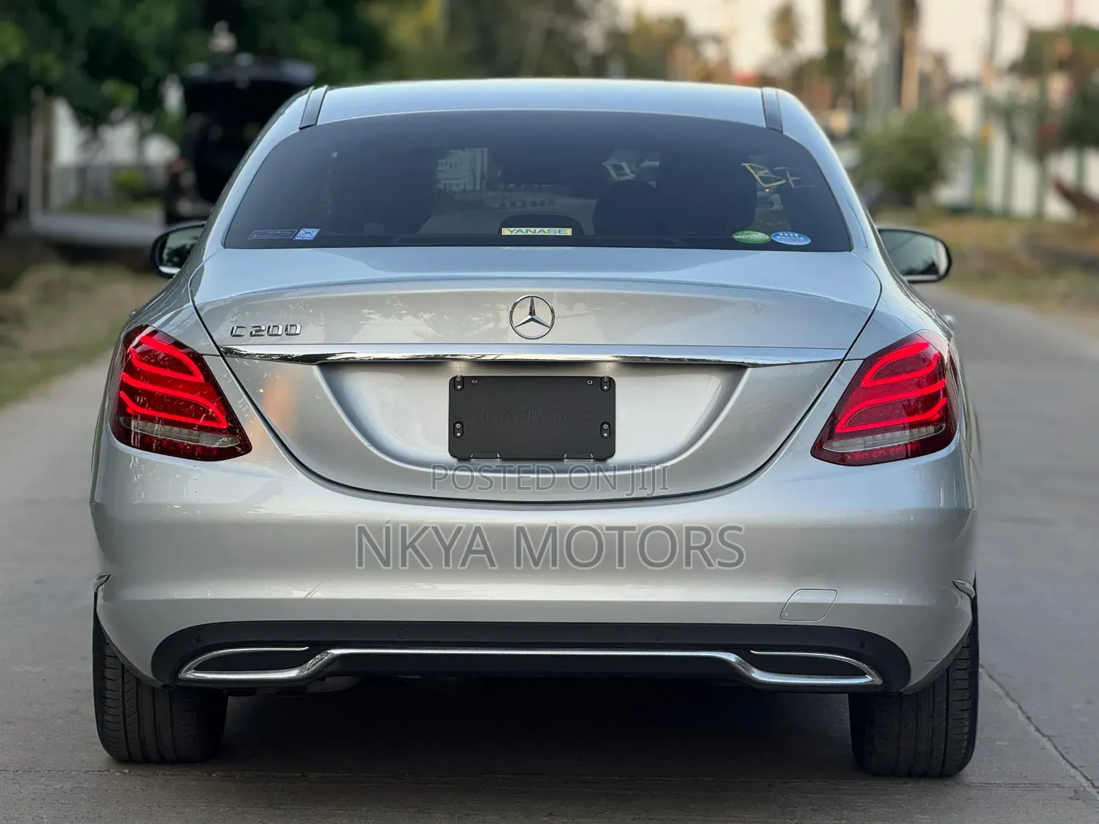 Mercedes-Benz C200 2015 Silver