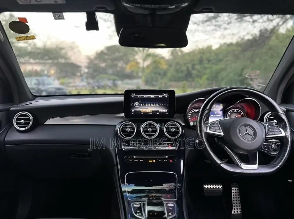 Mercedes-Benz GLC-Class 2018 White