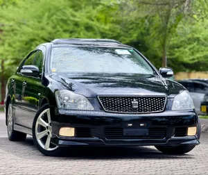 Toyota Crown 2006 Black