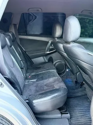 Toyota Vanguard 2009 Silver