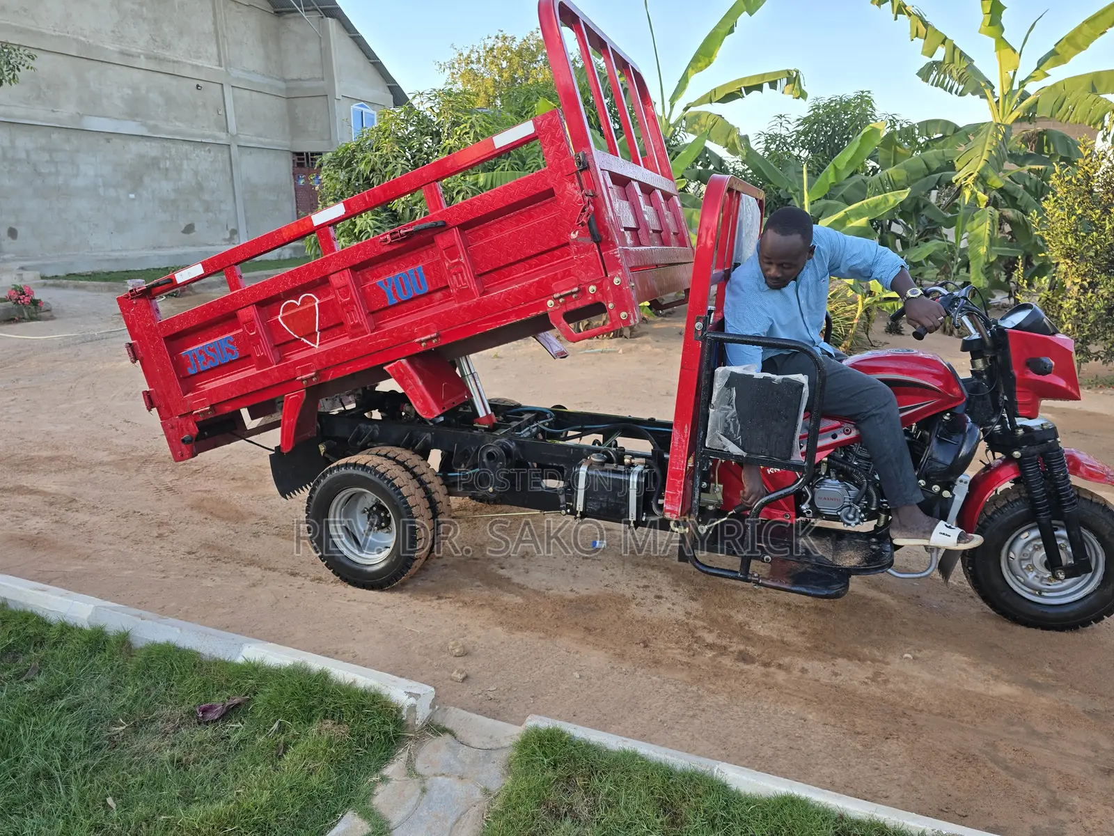 Tricycle 2026 Red
