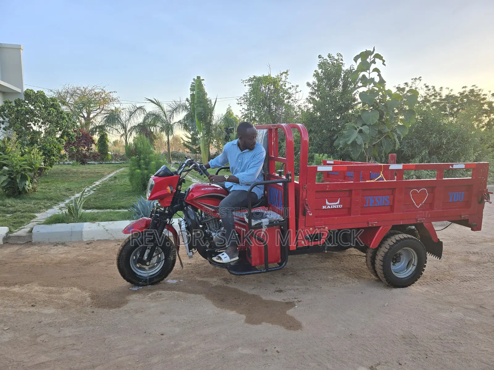Tricycle 2026 Red