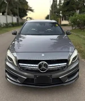 Mercedes-Benz A-Class 2014 Gray
