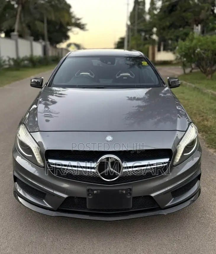 Mercedes-Benz A-Class 2014 Gray