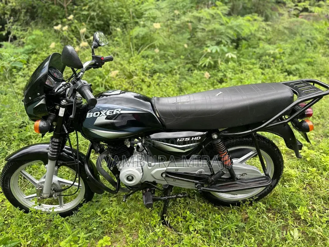 Bajaj Boxer 125 2025 Black