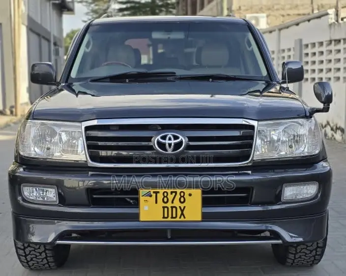 Toyota Land Cruiser 100 4.7 V8 Executive 2005 Gray