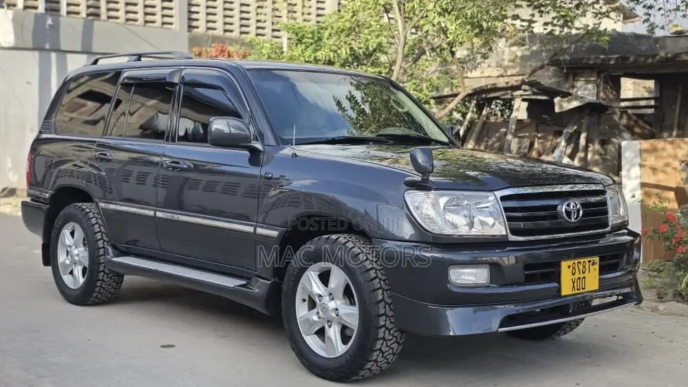 Toyota Land Cruiser 100 4.7 V8 Executive 2005 Gray