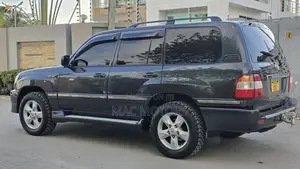 Toyota Land Cruiser 100 4.7 V8 Executive 2005 Gray