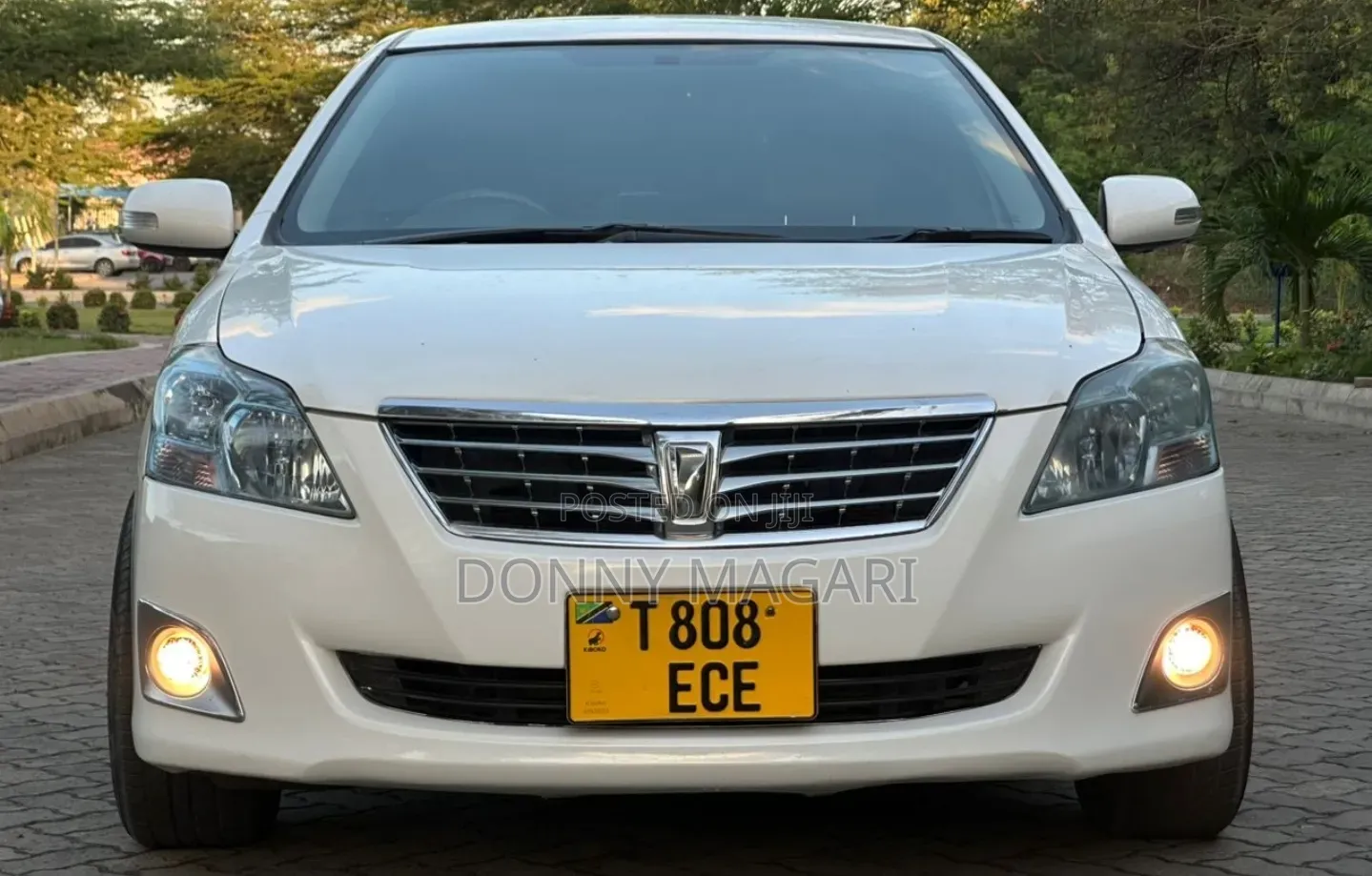 Toyota Premio 2012 White