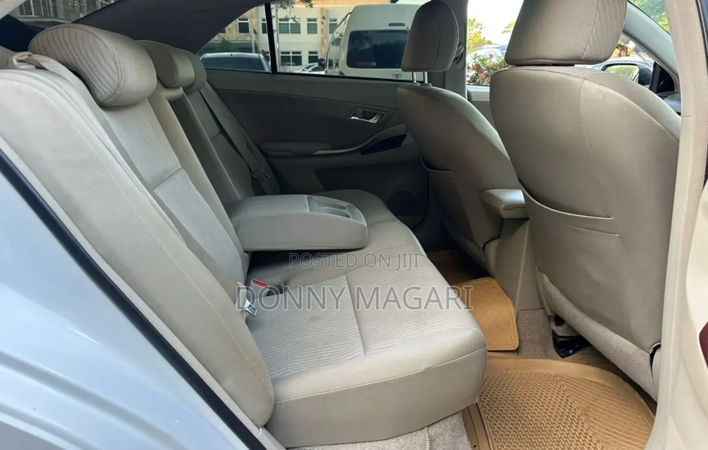 Toyota Premio 2012 White