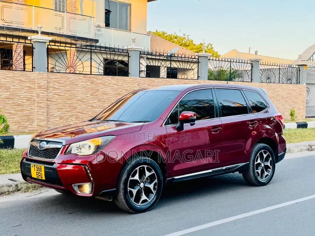 Subaru Forester 2013 Maroon