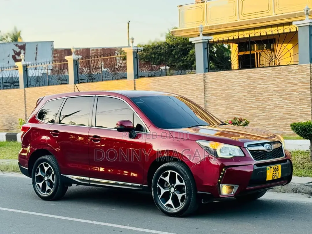 Subaru Forester 2013 Maroon