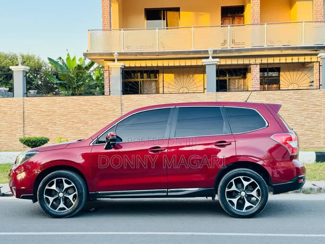 Subaru Forester 2013 Maroon