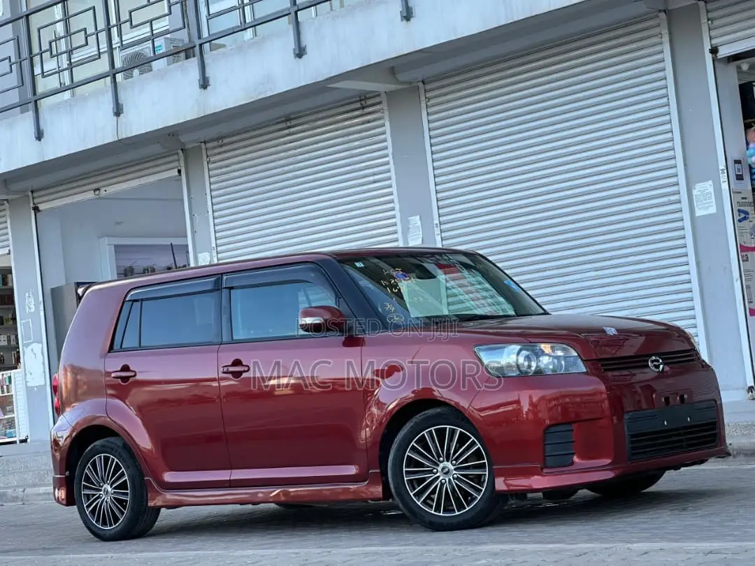 Toyota Corolla Rumion 2009 Maroon