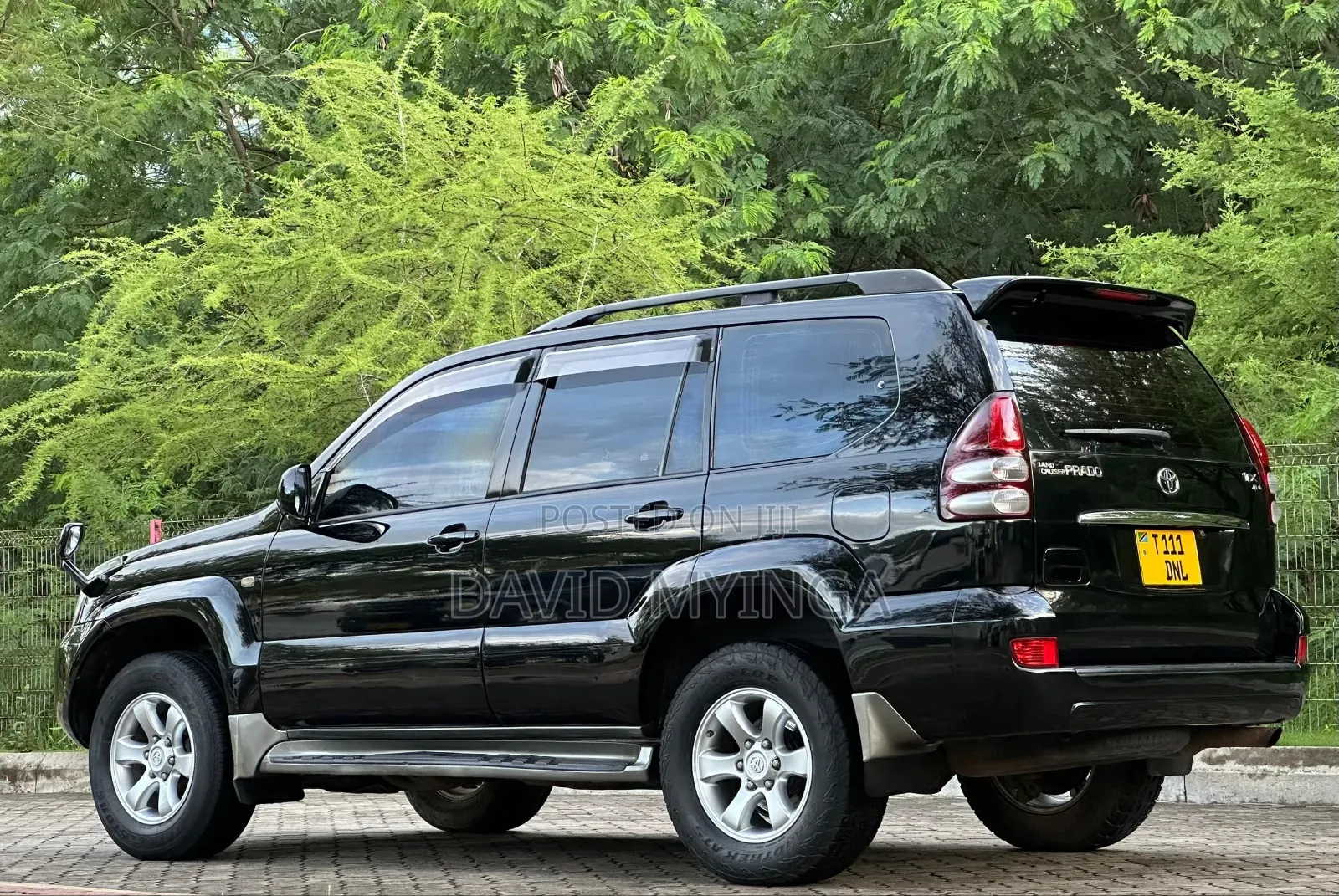 Toyota Land Cruiser Prado 2006 Black