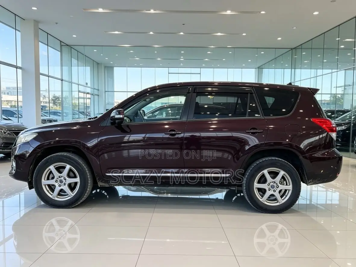 Toyota Vanguard 2010 Maroon